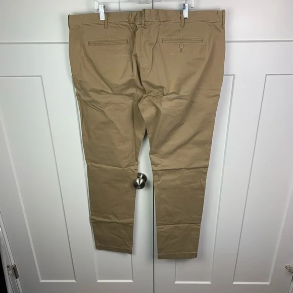 NWT J Crew Men’s Size 44 x 34 484 Slim-fit stretch chino pant Khaki - Picture 7 of 9